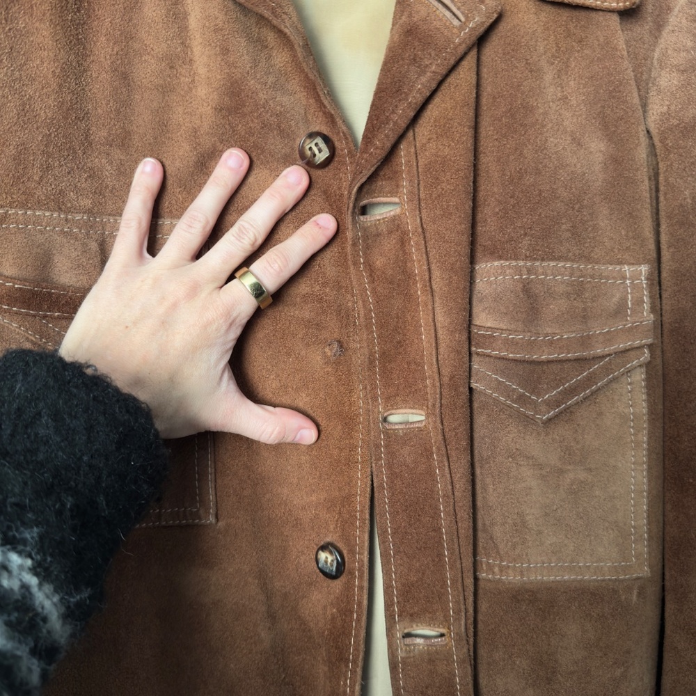 Sold - Picture 6 of 10